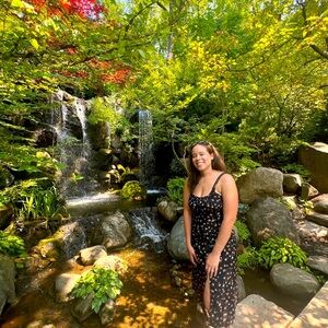 Meet your Posher, Nikki